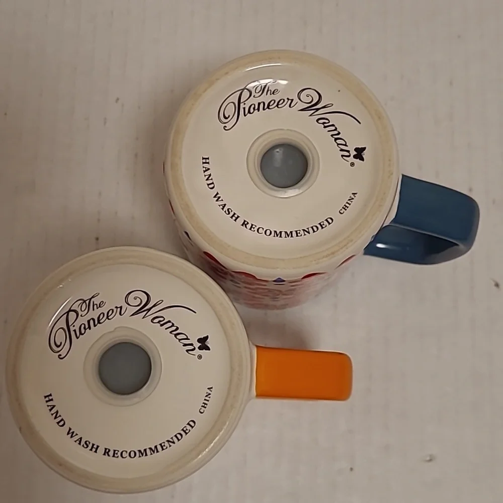 Pioneer Woman Salt and Pepper Shakers